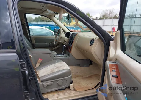 2007 Ford Explorer Eddie Bauer from USA, damaged, VIN 1FMEU64E87UA54678